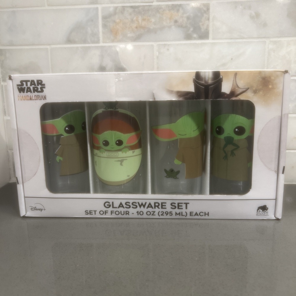 NEW-Disney Star Wars The Mandalorian Baby Yoda Glassware Set of 4-10 OZ